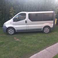 Opel vivaro  bus 9 osobowy