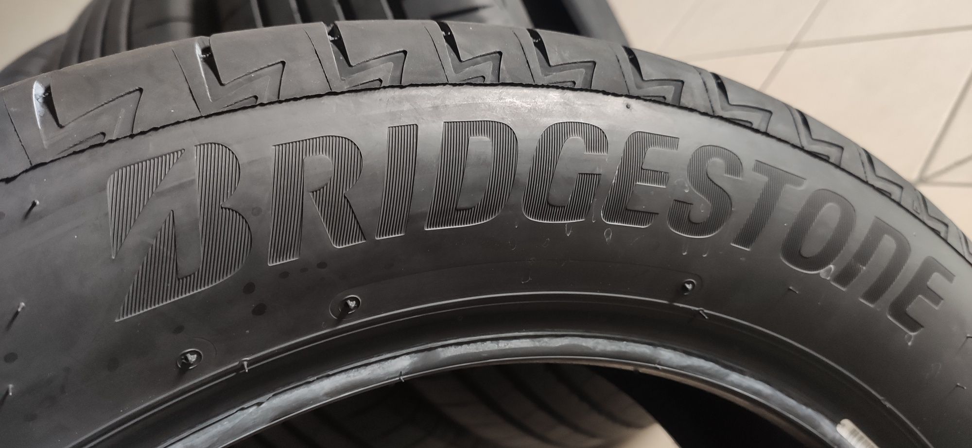 Резина R-18 215/55 95H "Bridgestone" Turanza T005, шины