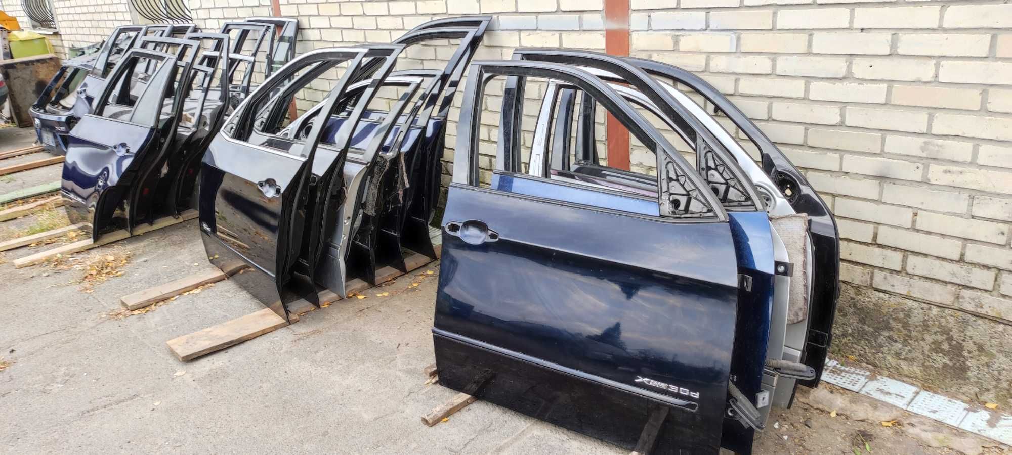Двери BMW X5 E70 дверь передняя БМВ Х5 Е70 дверька задняя двері X5