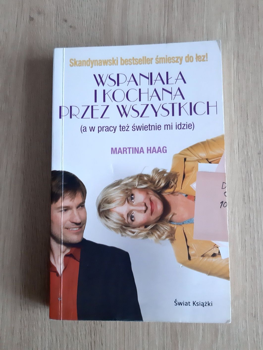 Książka "Wspaniała i kochana przez wszystkich" Martina Haag