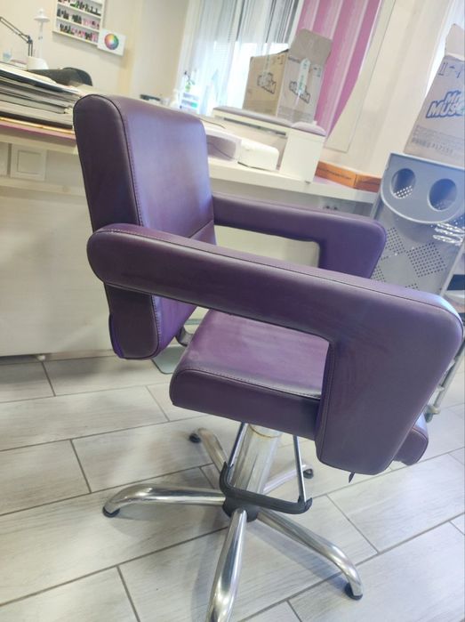 Продам стул візажиста перукаря кресло визажиста