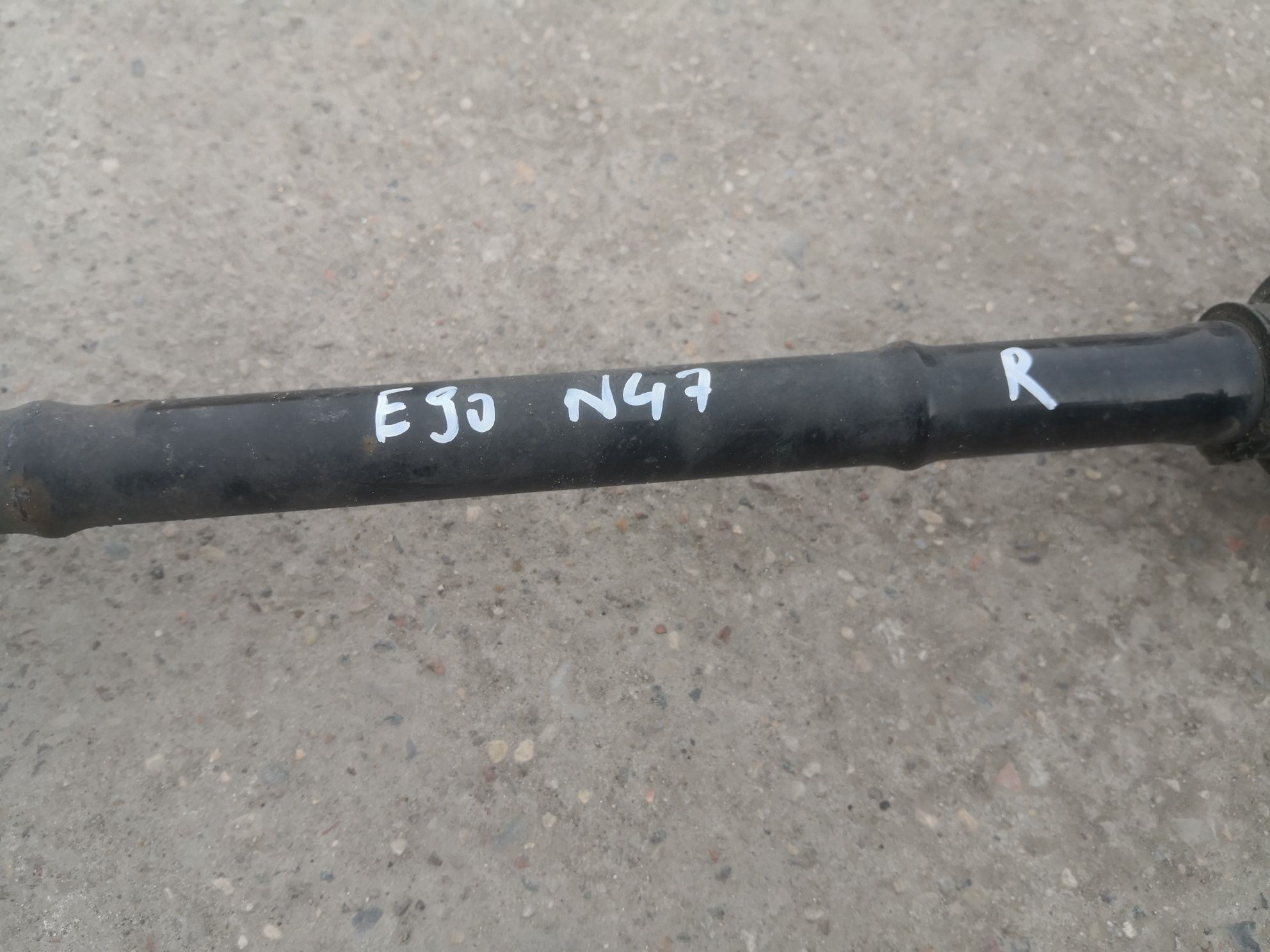 Półoś prawa tylna BMW e90 e91 e92 e87 e81 e82 N47 320d 118d