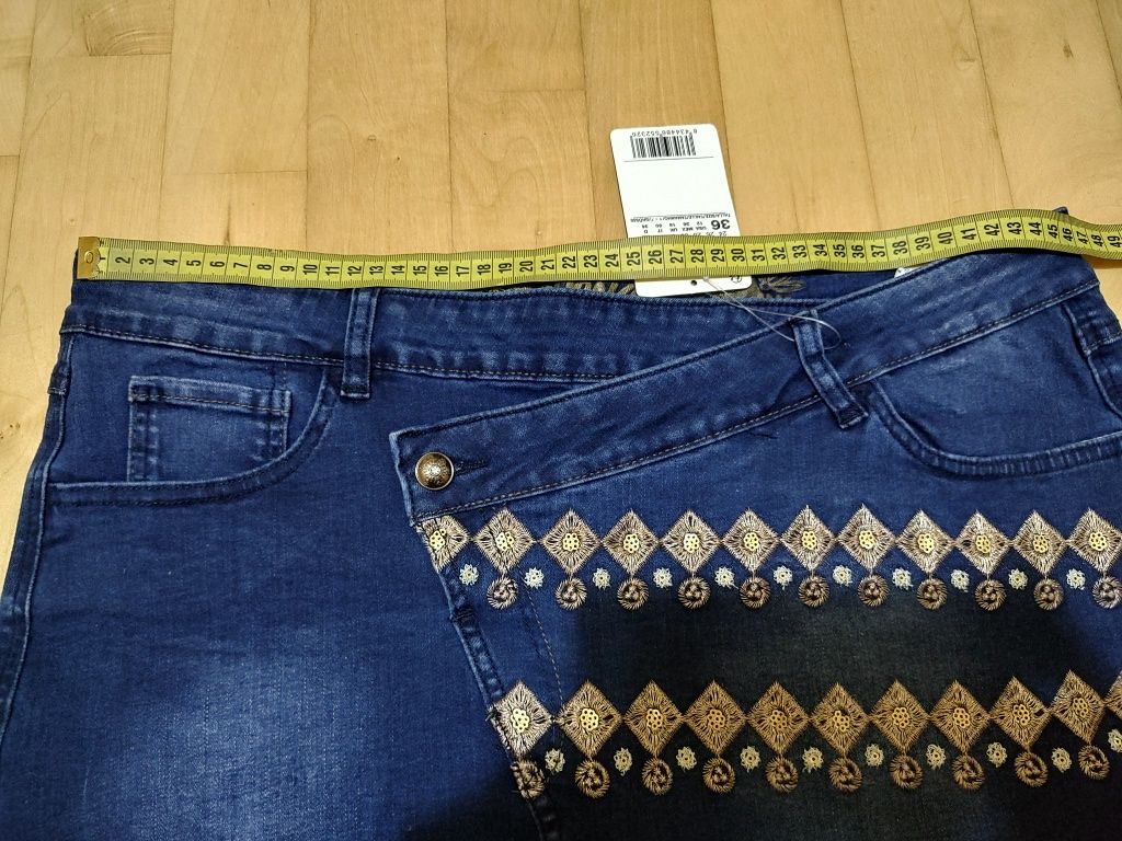 Nowa jeansowa spódniczka mini - Desigual - r.36/XL