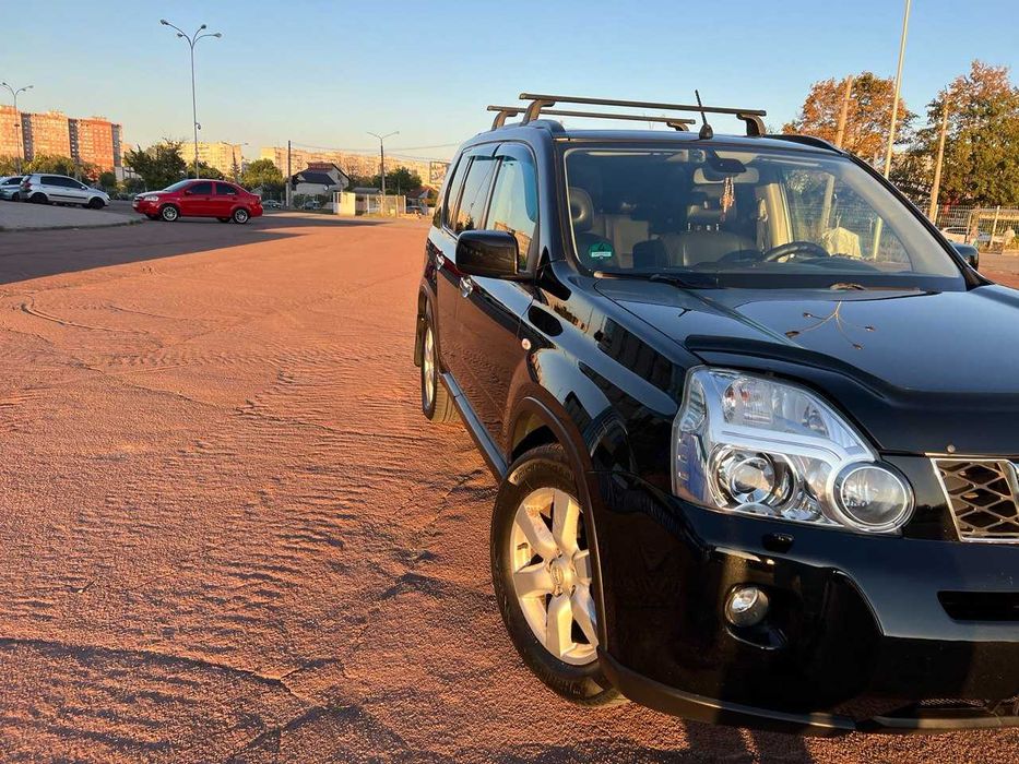 Продам Nissan X-Trail T31 2.5 4WD