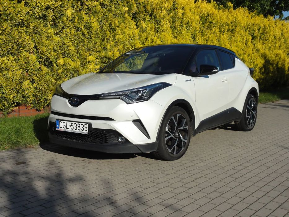 Toyota C-HR Toyota C-HR 1.8 Hybrid w wersji Selection. Kupiony w polskim salonie