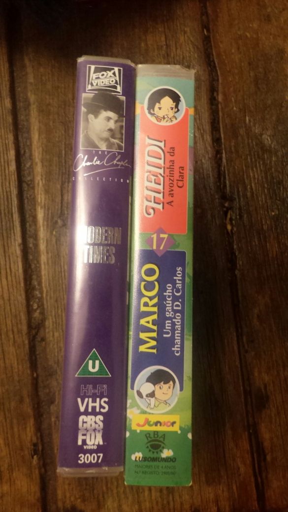 Cassetes vhs animação e outras