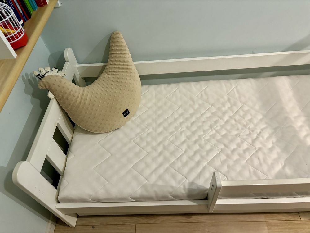 Łóżko dla dziecka łóżeczko dziecięce 160 x 70 szuflada materac białe