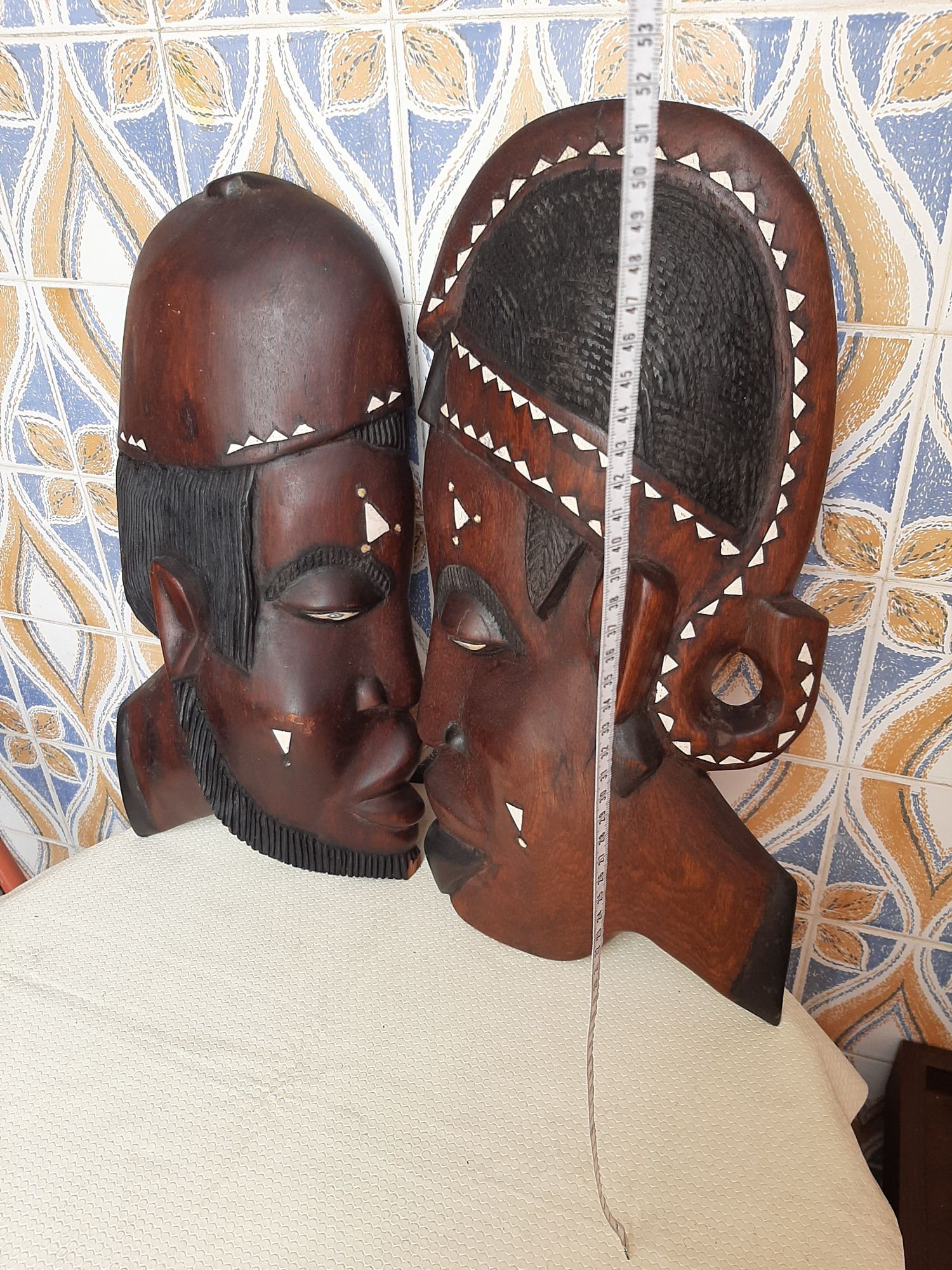 Mascaras de arte africana  em bom estado