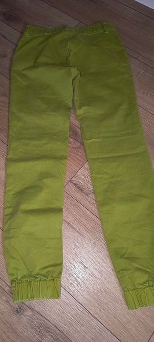 Spodnie jeansowe zielone