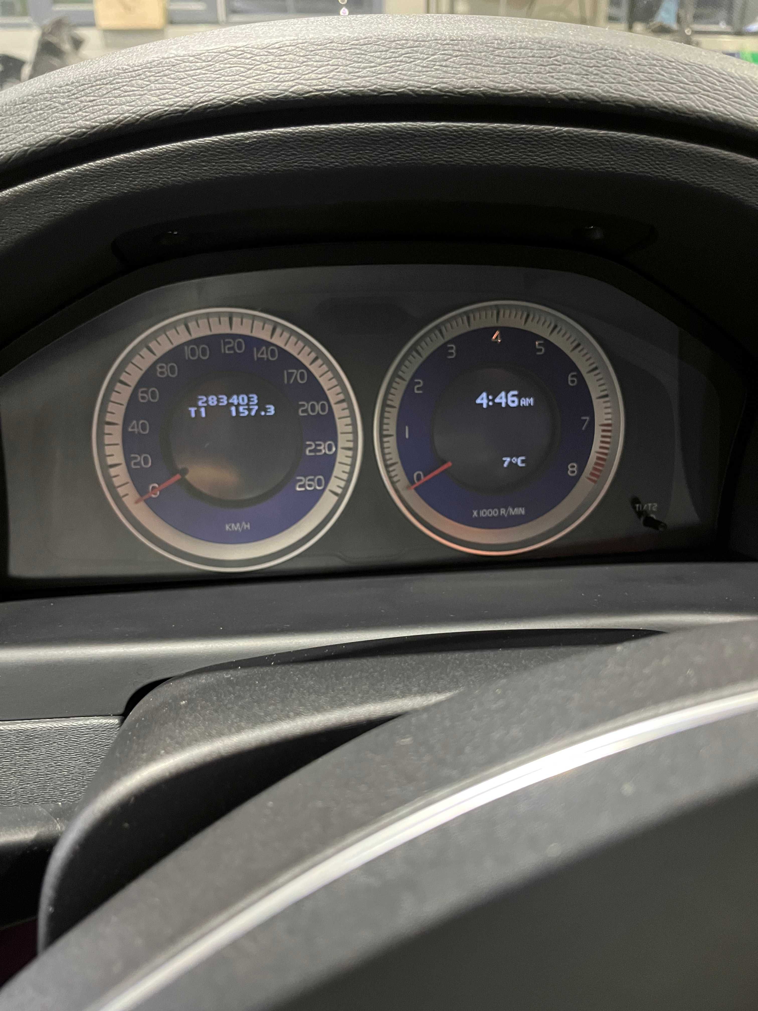 VOLVO V 70 Automat