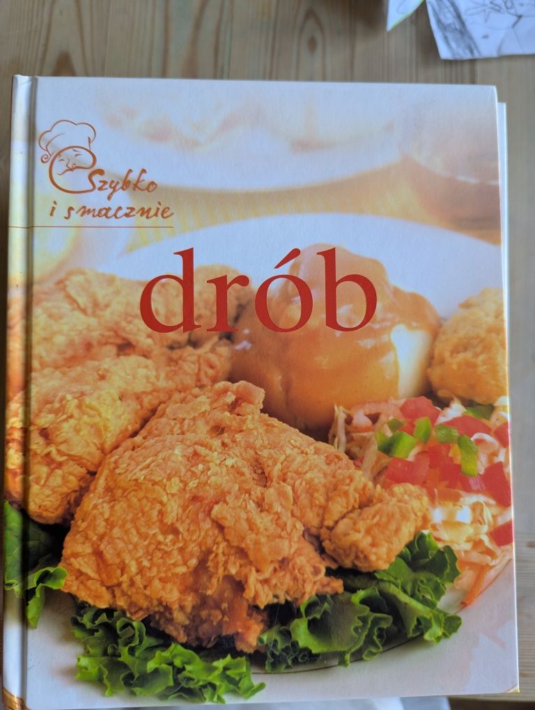Książki kucharskie Lidl /Biedronka