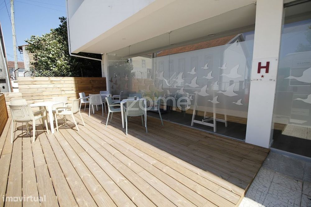 Hotel composto por 42 quartos em Fermentelos, Águeda