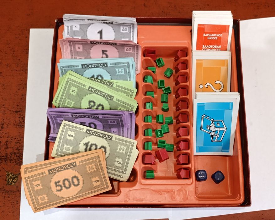 Детская игра "Монополия"