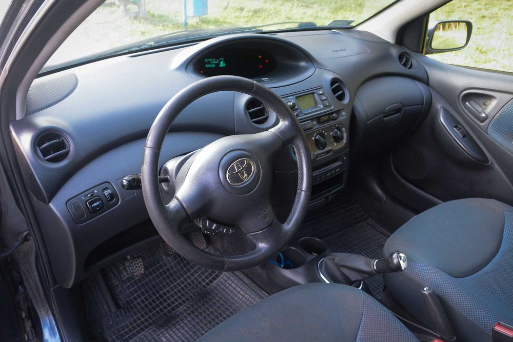 Toyota Yaris 1.4 D-4D, 2005, 5 drzwi, alu felgi