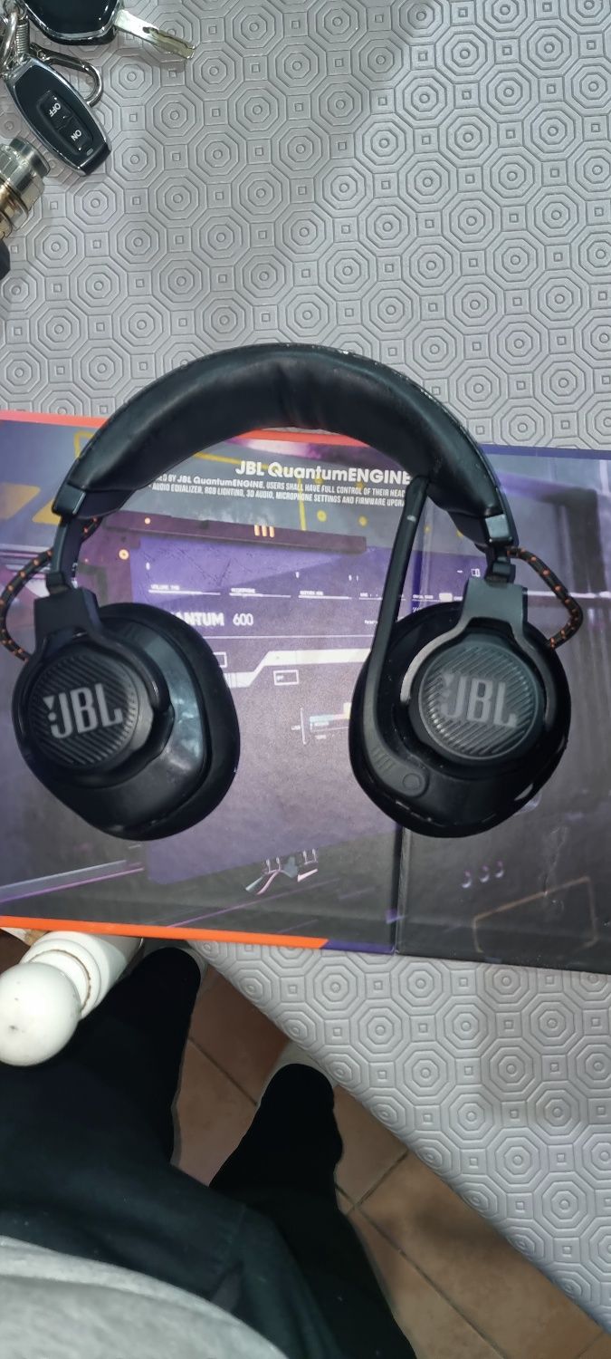 Headsets JBL Quantum 600