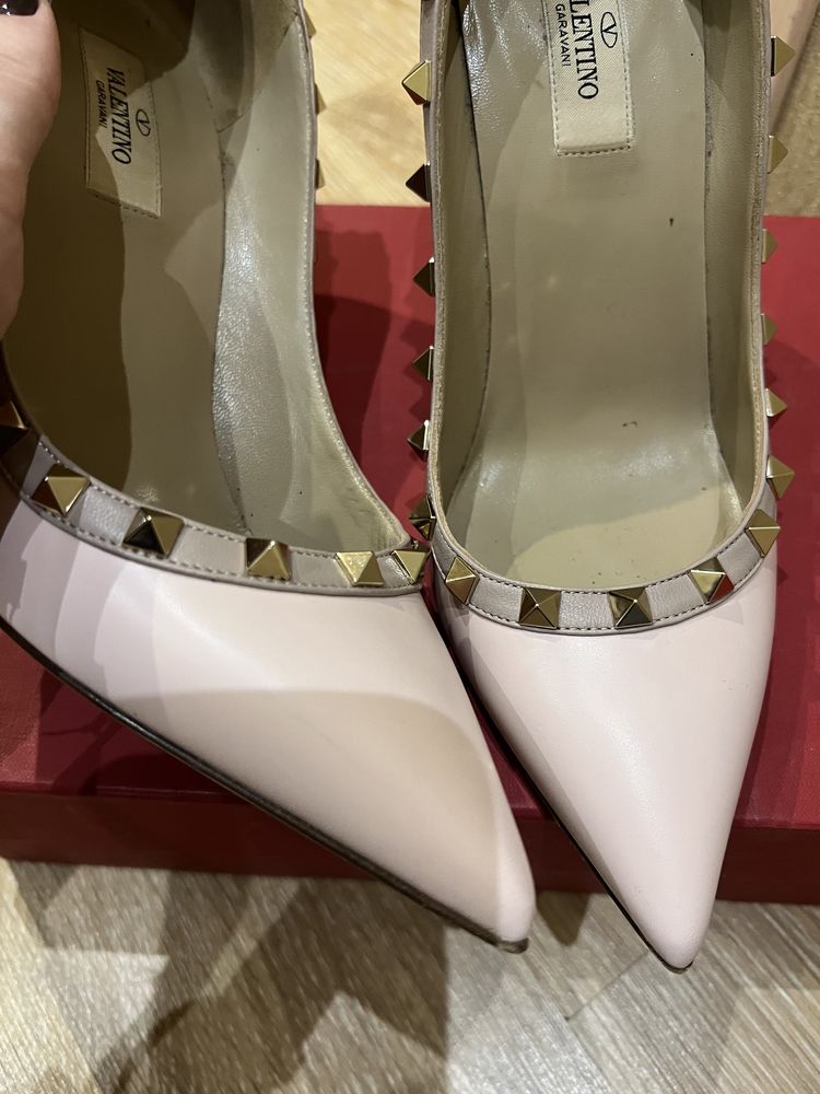 Valentino туфли 38 размер