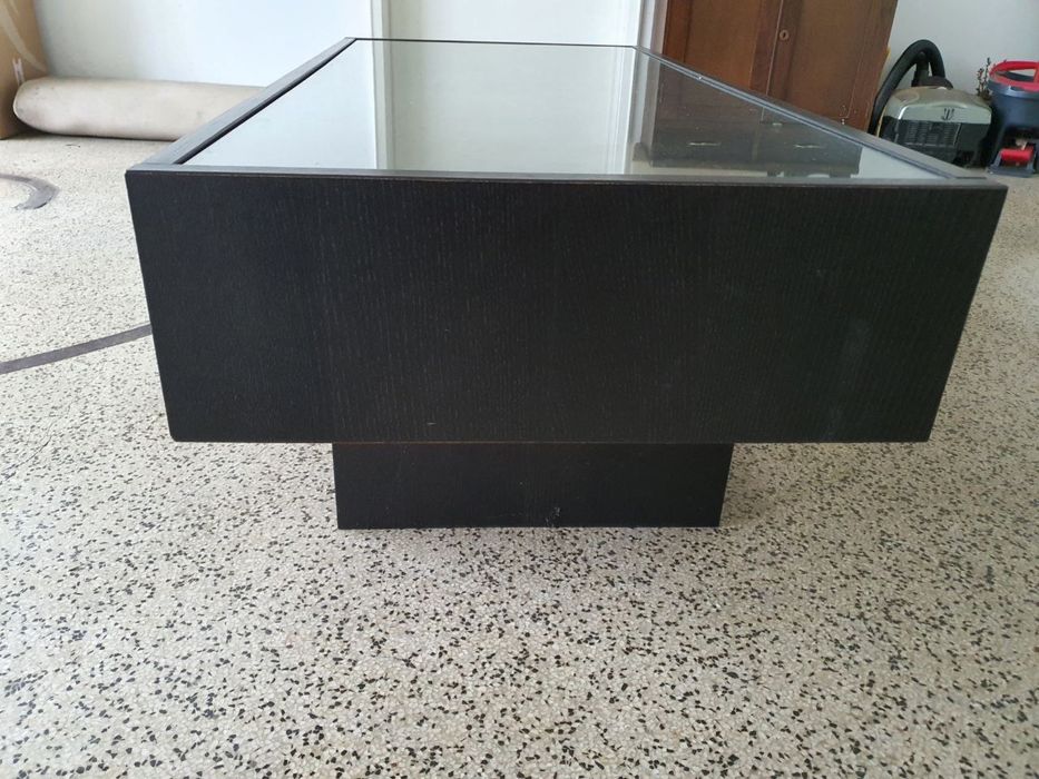 Mesa de Centro, com Duas Gavetas Laterais, Prateleira Inferior