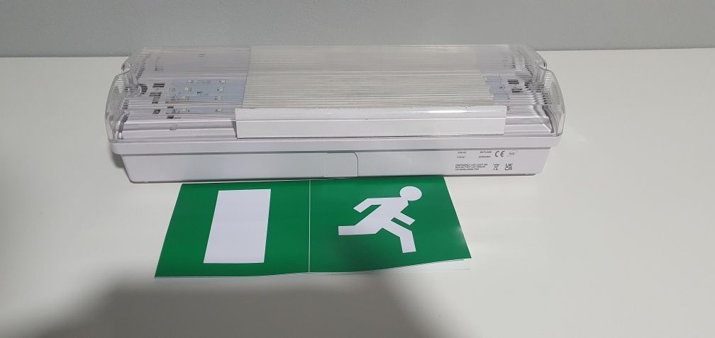 Luz de emergência led (novos)