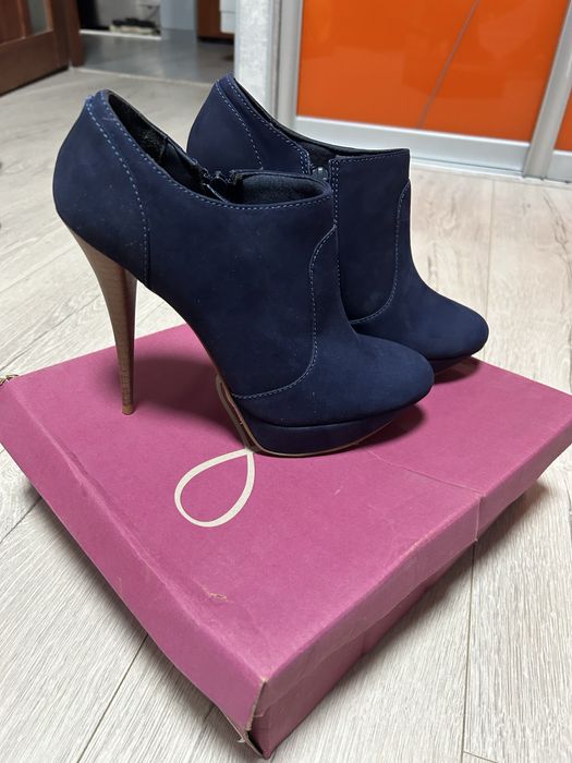 Батьльони Lilly Clozet