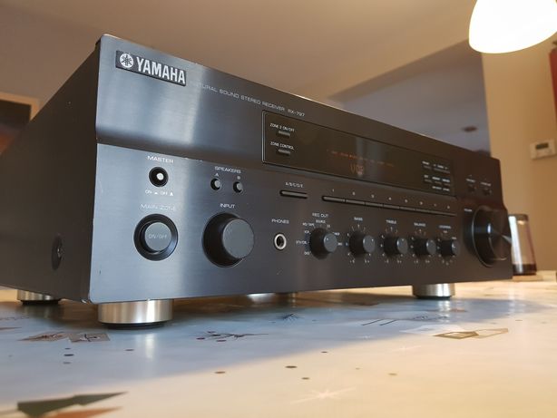 Amplituner stereo Yamaha RX-797