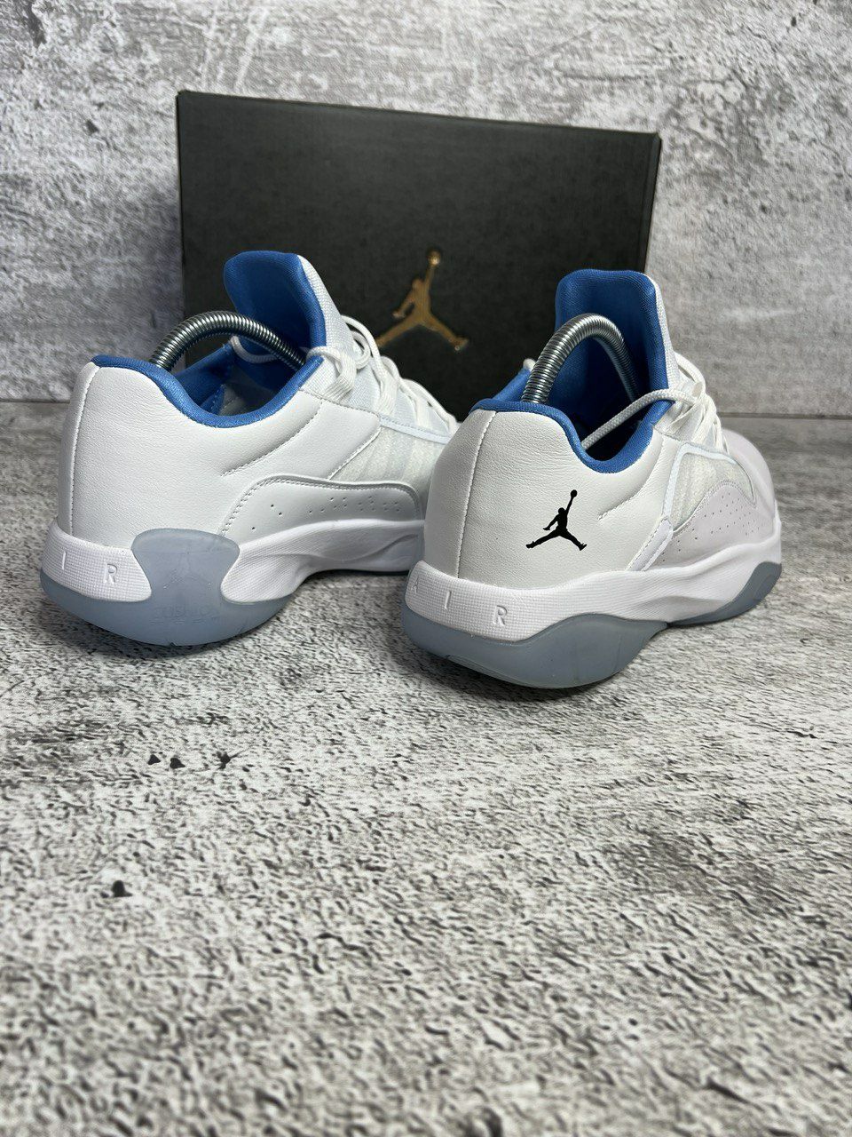 Кросівки Nike air Jordan 11