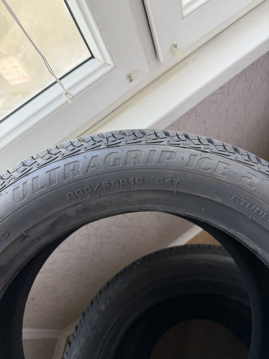 Зимова резина  GOODYEAR 205/55R16