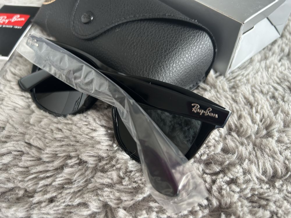 Okulary przeciwsłoneczne Ray Ban Model Wayfarer