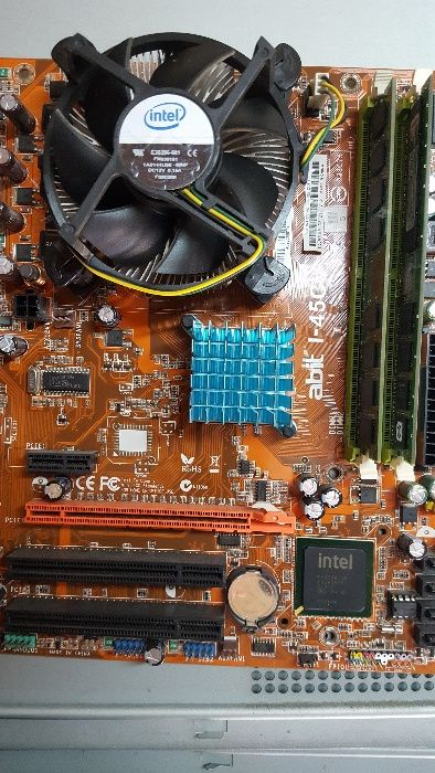 Motherboards/Dvd/ (Fonte alimentação VENDIDA)