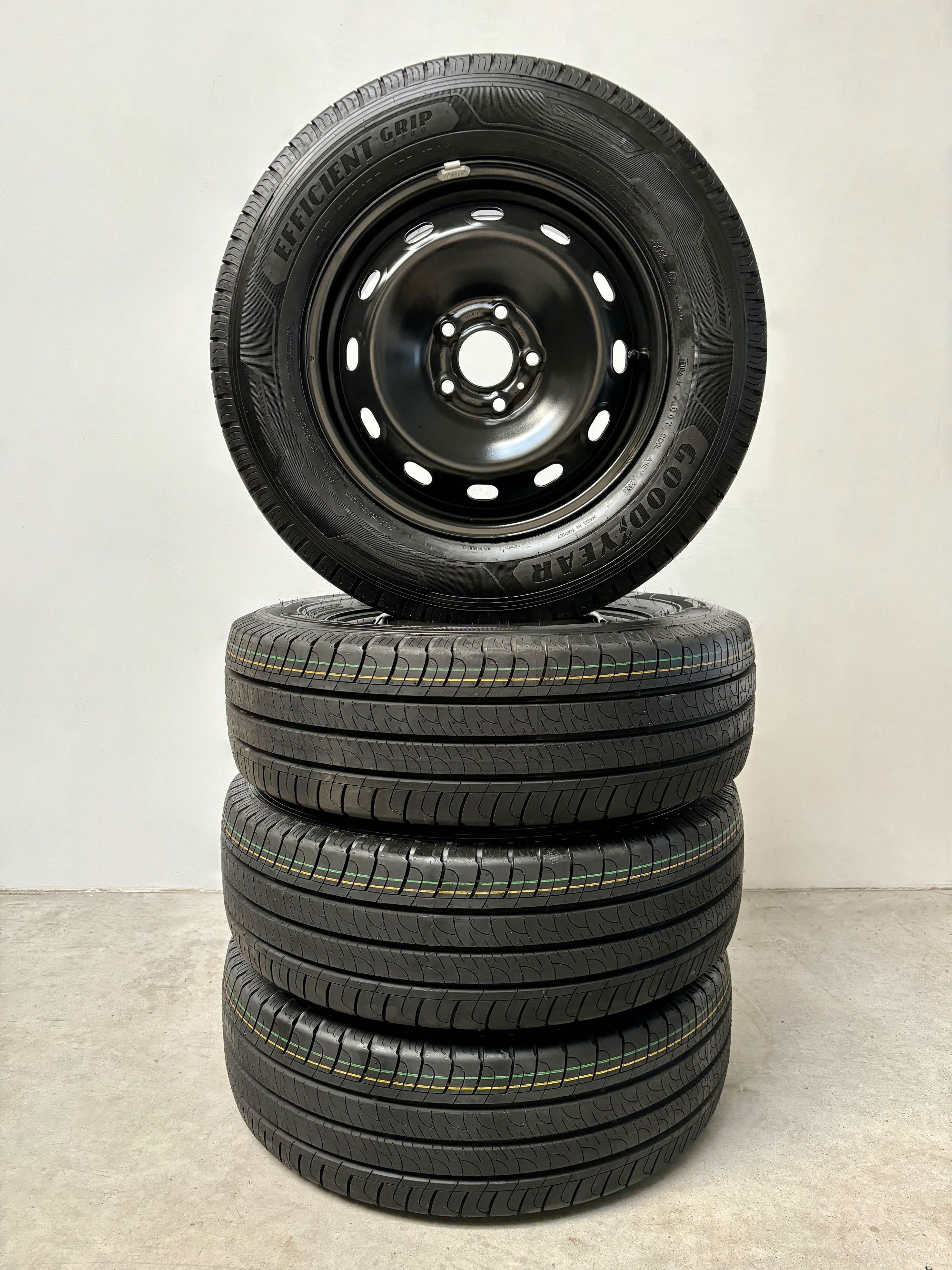 Nowe opony Goodyear EfficientGrip Cargo 215/65 16C | Duża ilość