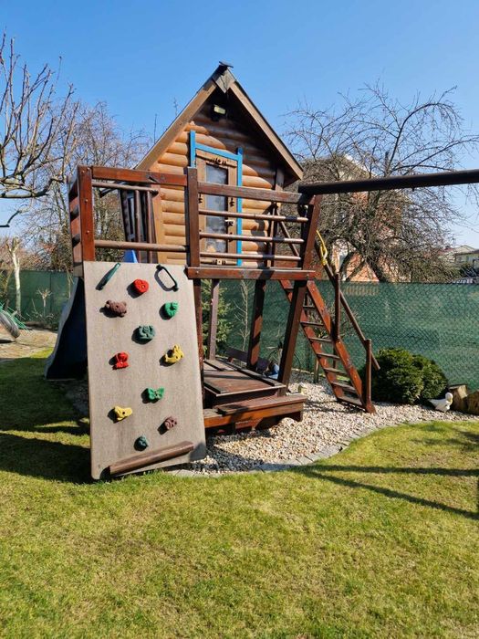 Duży plac zabaw domek,ślizg,piaskownica