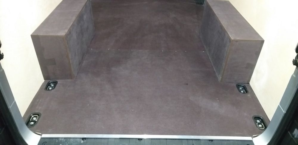 ZABUDOWA BUSA Volkswagen Crafter/MAN TGE-boki, podłoga, nadkola MONTAŻ
