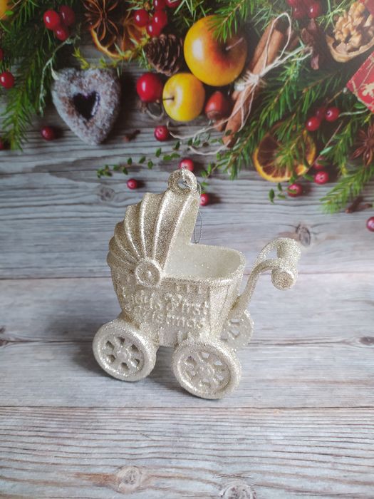 Новорічна іграшка дитяча Коляска на ялинку для вагітності