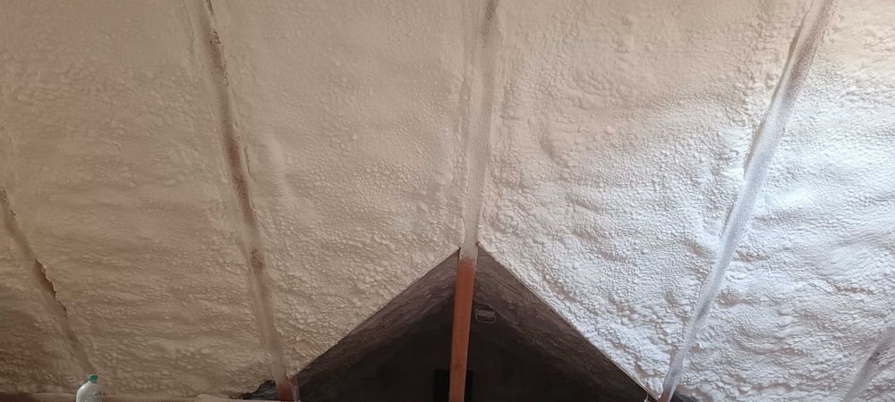 Ocieplenia piana pur ocieplanie pianka poddaszy i izolacje