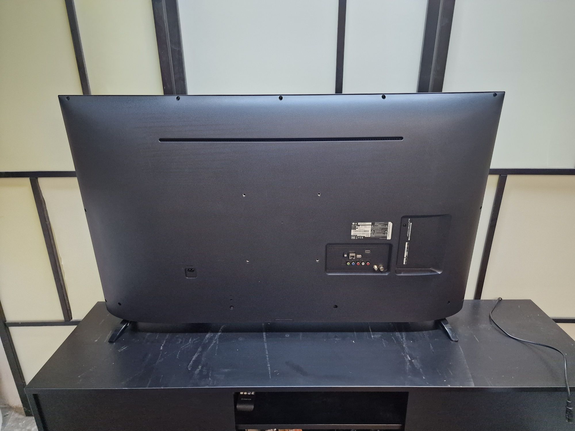 LG 50cali 4K UHD DVB-T2 SMART telewizor
