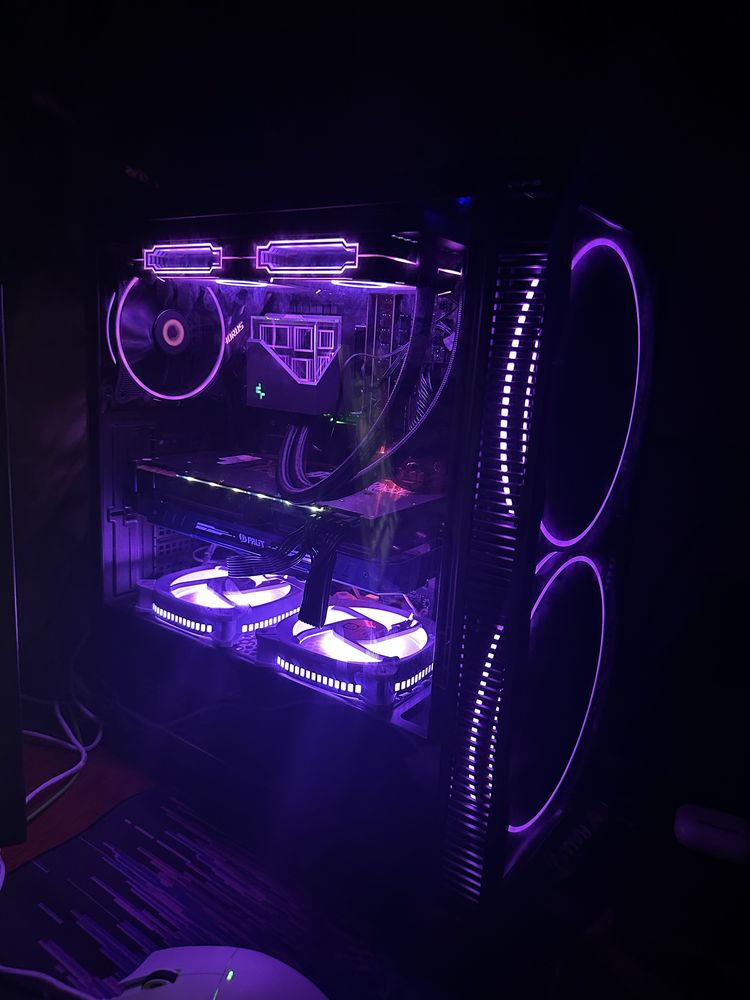 I5 9600k, 32gb ddr 4, gtx 1080 ti 11gb , m2 256gb