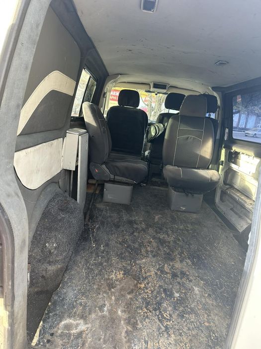 Транспортер т5 вантажопасажир