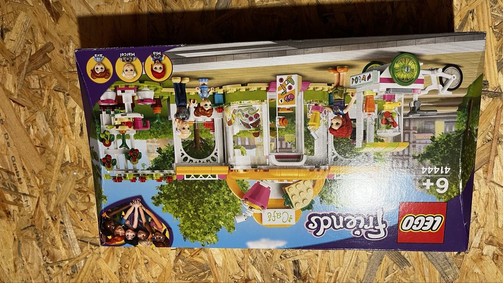 Ekologiczna kawiarnia w Heartlake City. Lego 41444
