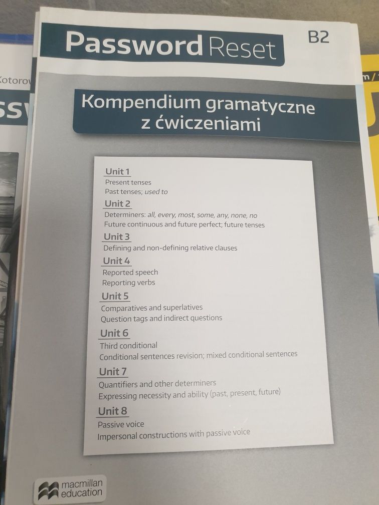 Angielski Password Reset B1 i B2 zestawy, książka +karty pracy