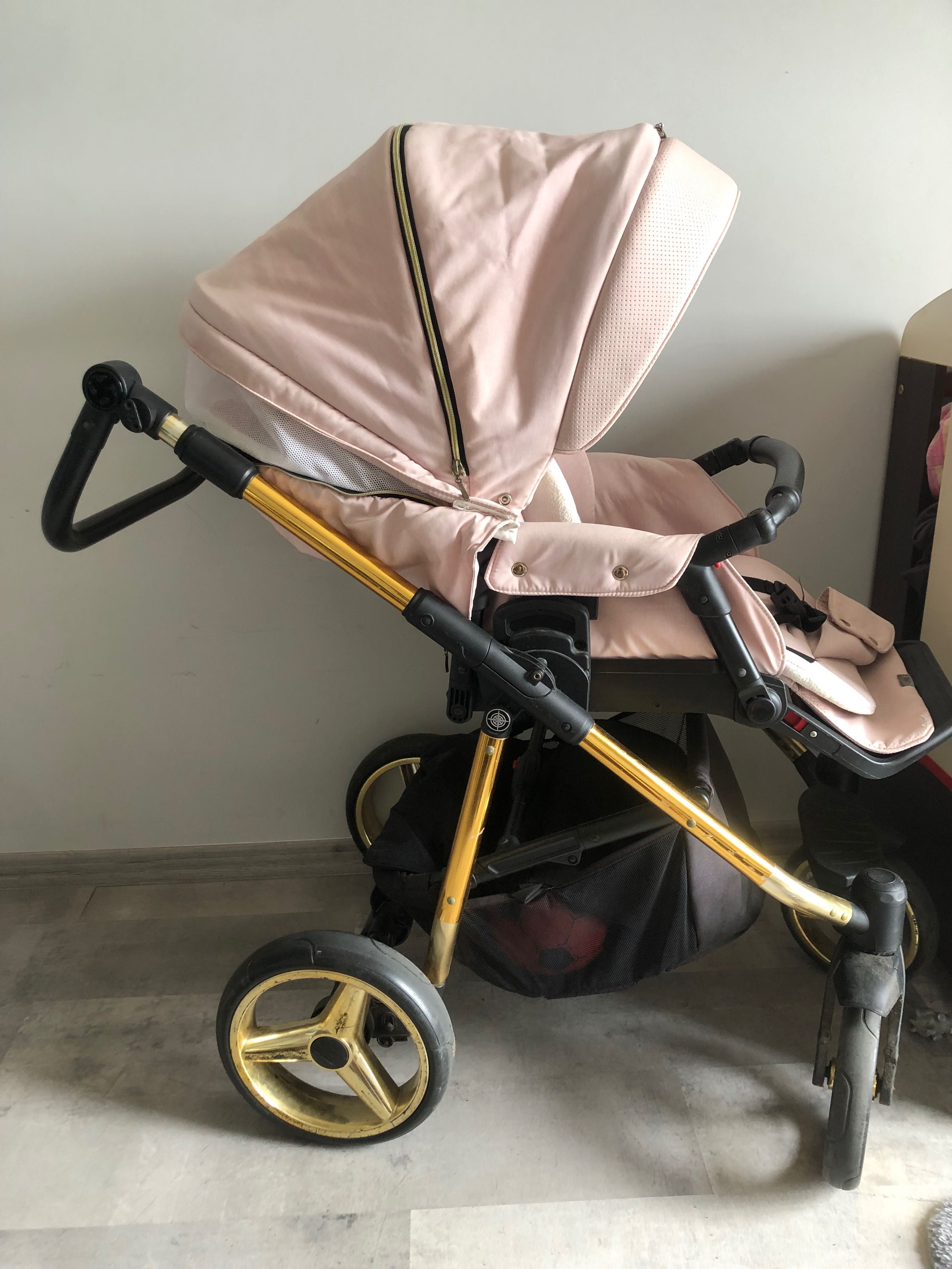 Wózek spacerowy Adamex Reggio