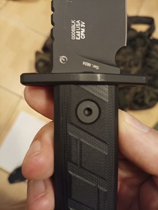 Nowy Nóż Zero Tolerance 006 + gratisy.