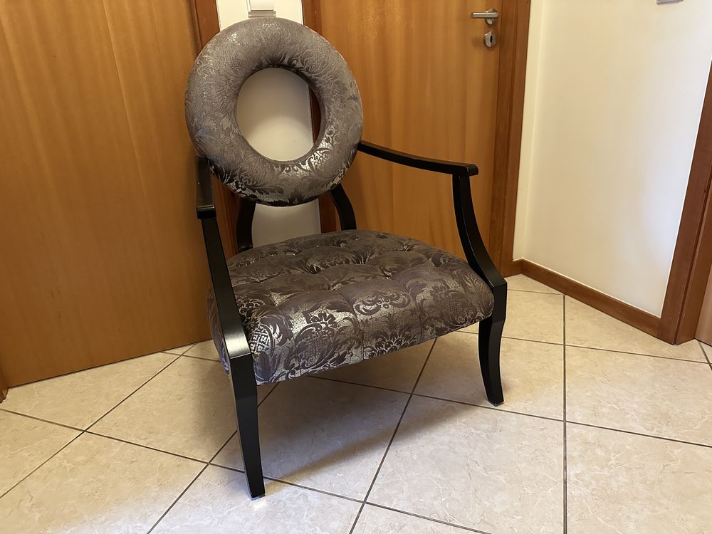 Cadeirão com design