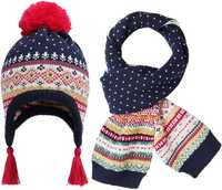 Набор для девочки (шапка и шарф)