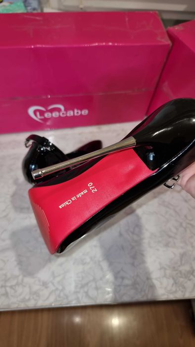 Фетишные Женские туфли 43 размер. Стелька 27.5- 28 см. Полномерные.