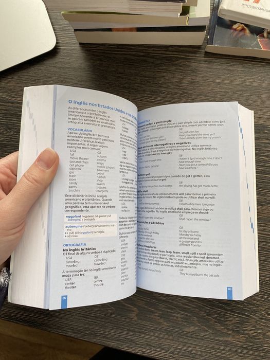 Словник португальско-англійський/англійсько-португалський