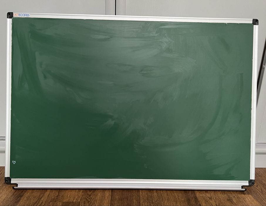 Доска магнитная для рисования мелом на стену 600x900мм