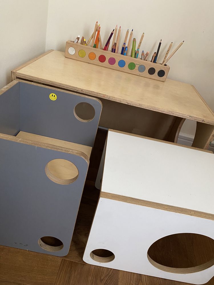 Zestaw mebli 8 w 1 Kukumag sorter kredek gratis Montessori