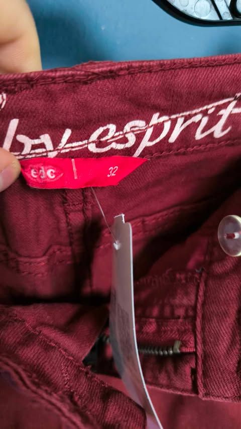 ESPRIT Spódnica Mini Krótka Wygodna Jeansowa Dżinsowa Czerwona 32