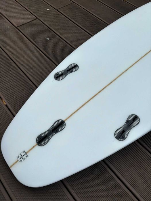 Prancha Surf c/deck | Nova (utilizada 4x) | 5'9 28L | Matta TheDriver2