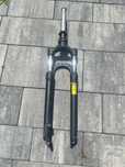 Widelec / Amortyzator SR SUNTOUR M3030 29”