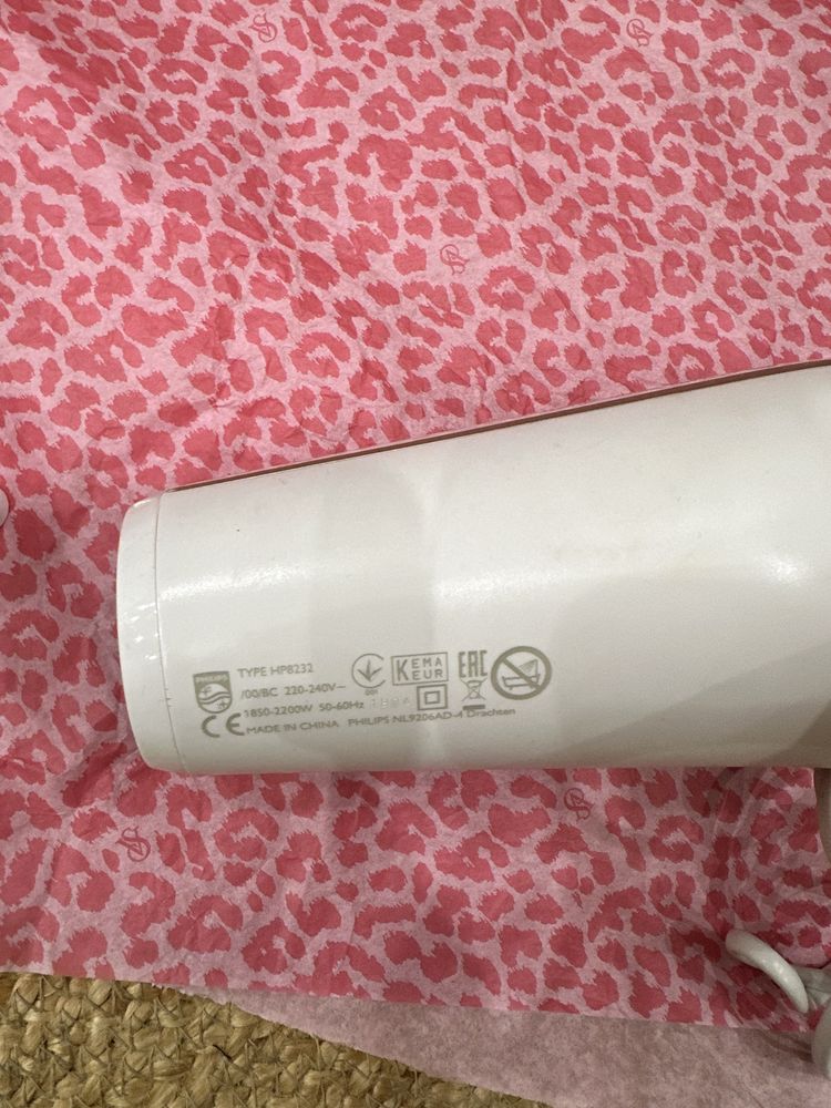 Suszarka do włosów Philips ThermoProtect 2200W Ionic